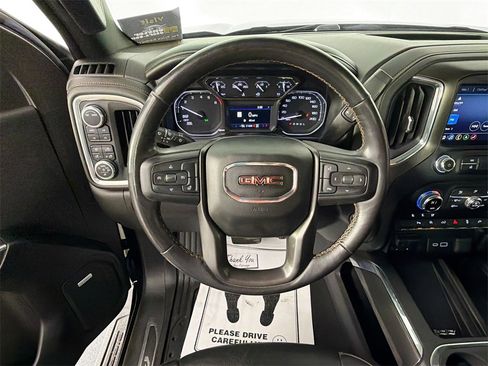 Used 2021 GMC Sierra 1500 AT4 w/ AT4 Premium Package image 11
