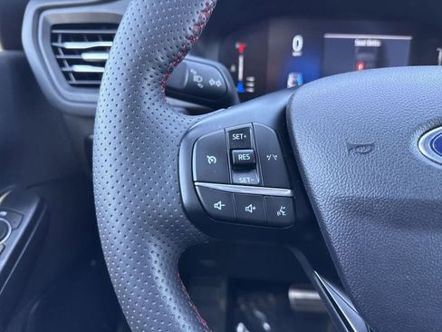 Used 2023 Ford Escape ST-Line image 28