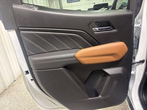 Used 2024 GMC Canyon AT4 w/ AT4 Premium Package image 25