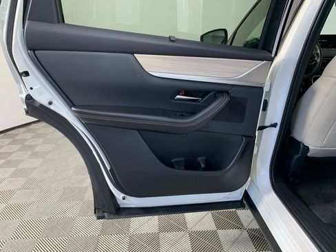 Used 2025 MAZDA CX-70 3.3 Turbo w/ Premium Package image 27