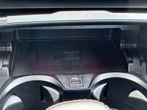 Used 2024 BMW M3 Competition image 28