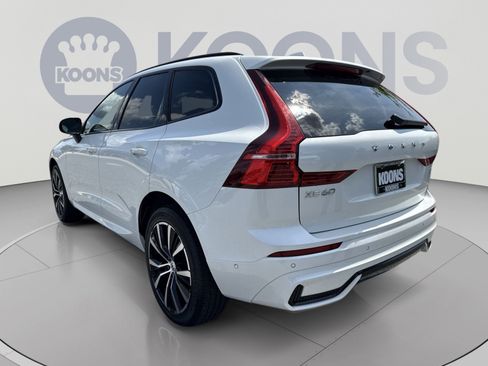 Certified 2023 Volvo XC60 B5 Plus w/ Climate Package AWD/4WD image 4