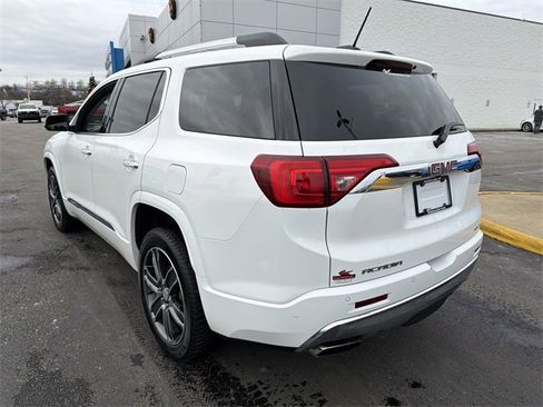 Used 2019 GMC Acadia Denali image 6