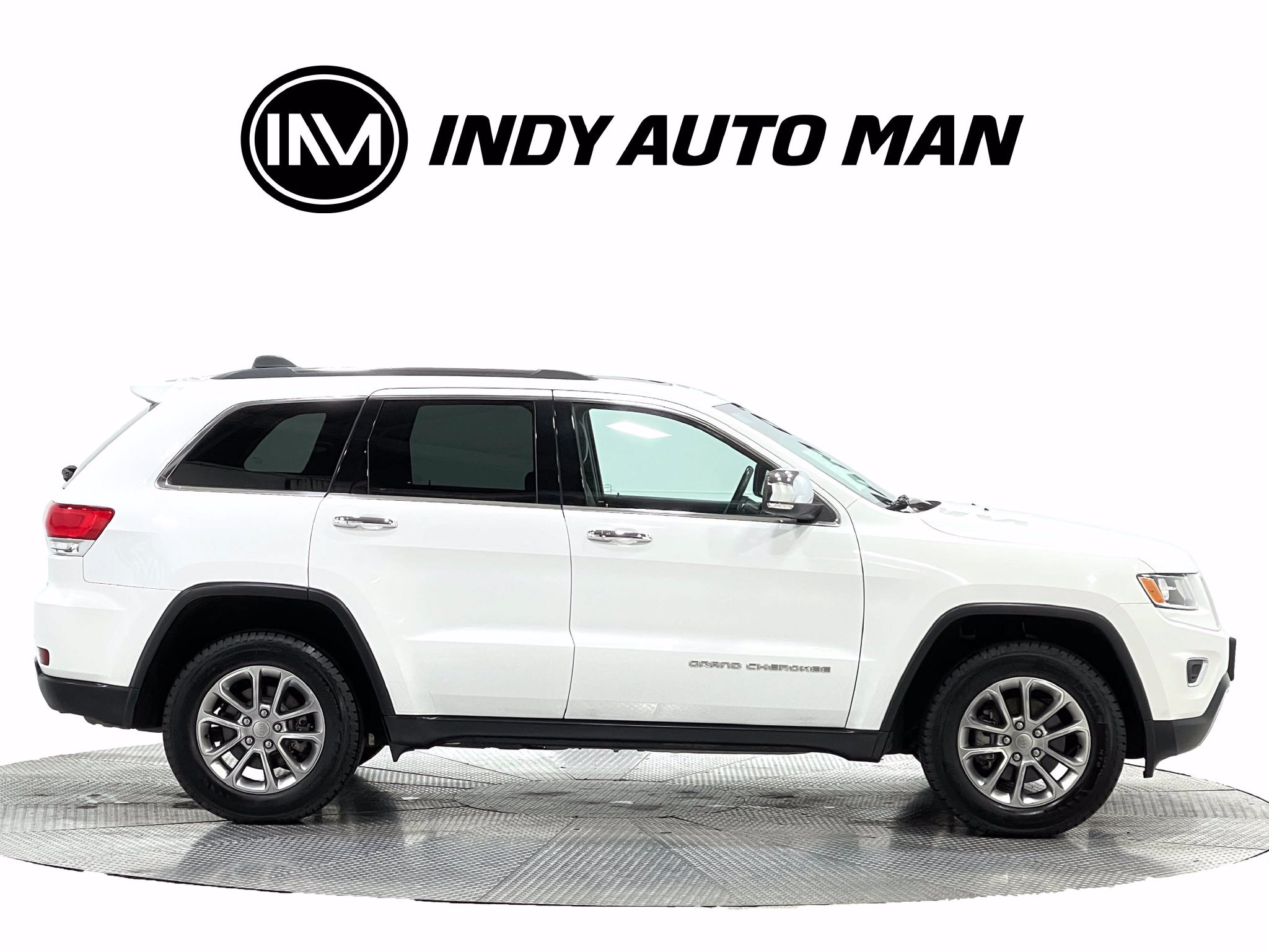 Used 2015 Jeep Grand Cherokee Limited w/ Trailer Tow Group IV AWD/4WD image 3