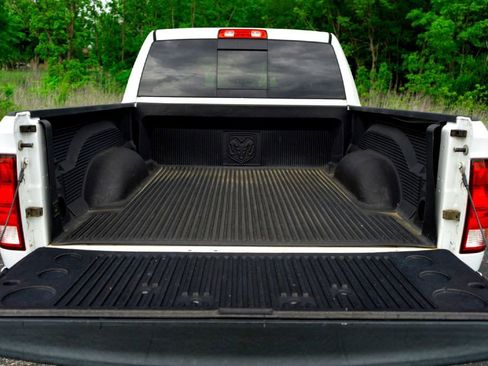 Used 2017 RAM 1500 Big Horn AWD/4WD image 27