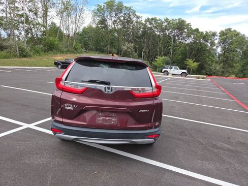 Used 2019 Honda CR-V EX image 8