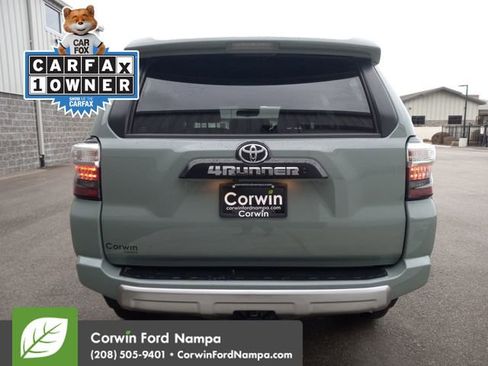 Used 2023 Toyota 4Runner TRD Off-Road Premium image 4