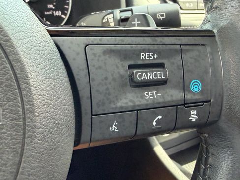 Certified 2023 Nissan Rogue SV w/ SV Premium B Package FWD image 27