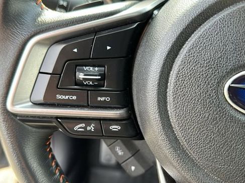 Used 2023 Subaru Crosstrek 2.0i Premium image 12