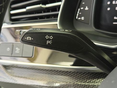 Used 2021 Audi SQ7 Premium Plus AWD/4WD image 35