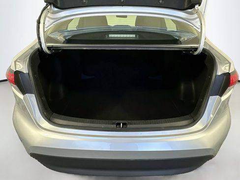Used 2024 Toyota Corolla LE FWD image 25
