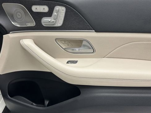 Certified 2021 Mercedes-Benz GLE 350 4MATIC w/ Premium Package image 16