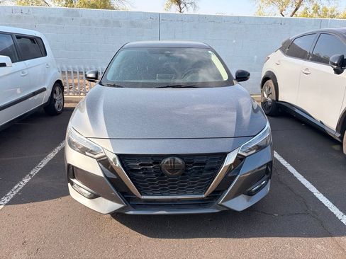 Used 2021 Nissan Sentra SR FWD image 3