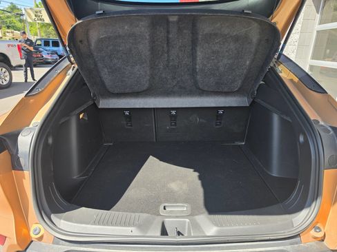 Used 2025 Buick Envista Preferred w/ Convenience I Package FWD image 6