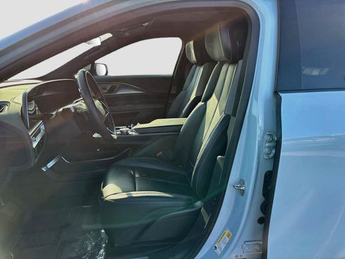 Used 2024 Cadillac Lyriq Tech RWD image 20
