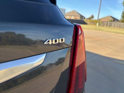 Used 2021 Cadillac XT5 Premium Luxury w/ LPO, Floor Liner Package image 18