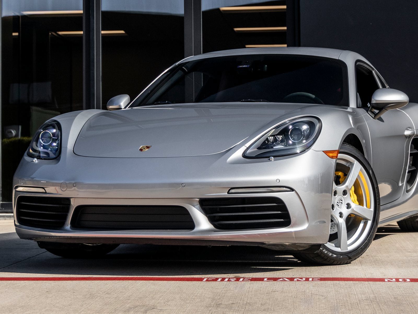 Certified 2019 Porsche 718 Cayman RWD image 7