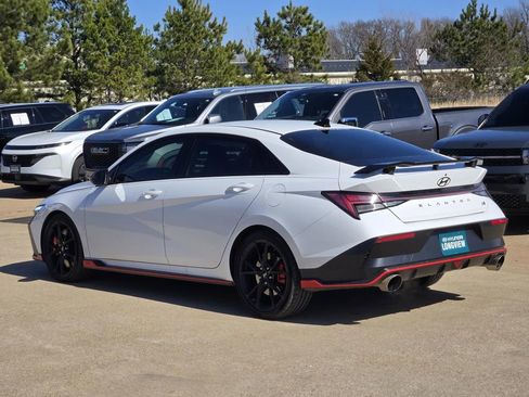 Used 2025 Hyundai Elantra N image 3