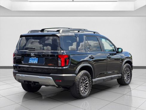 Certified 2026 Honda Passport TrailSport image 5