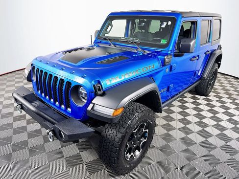 Used 2022 Jeep Wrangler Unlimited Rubicon 4xe w/ Cold Weather Group AWD/4WD image 3