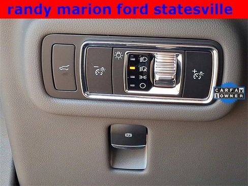 Used 2025 Lincoln Nautilus Premier w/ Equipment Group 102A image 25