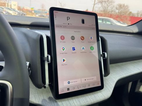 New 2026 Volvo EX30 Plus w/ Climate Package image 17