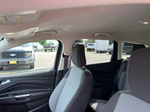 Certified 2018 Ford Escape SE AWD/4WD image 25