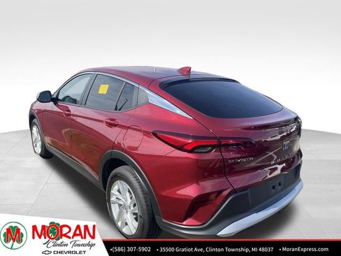 Used 2024 Buick Envista Preferred w/ Convenience I Package FWD image 11
