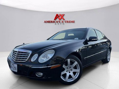 Used 2008 Mercedes-Benz E 350 4MATIC Sedan image 2