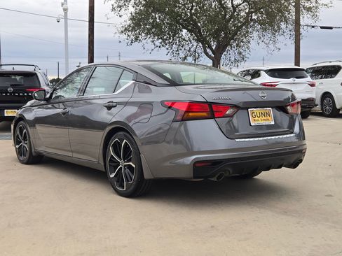Used 2023 Nissan Altima 2.5 SR image 5