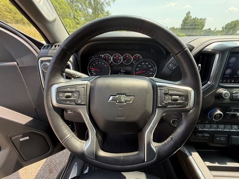 Certified 2020 Chevrolet Silverado 1500 RST AWD/4WD image 20