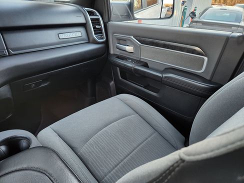 Used 2021 RAM 2500 Big Horn w/ Level 1 Equipment Group image 24