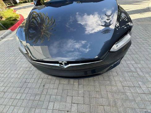 Used 2018 Tesla Model X 100D AWD/4WD image 31
