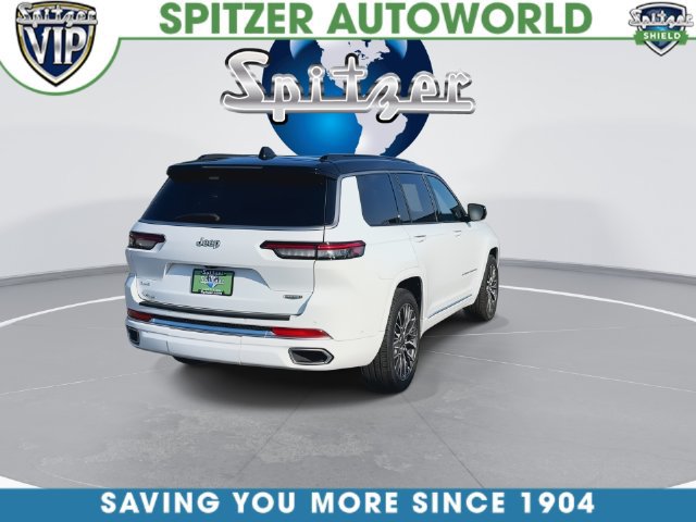 Used 2024 Jeep Grand Cherokee L Summit AWD/4WD image 9