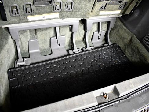 Used 2015 Toyota Sienna XLE image 38