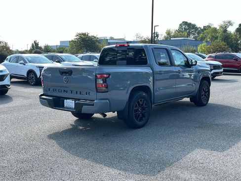 New 2026 Nissan Frontier SV image 4