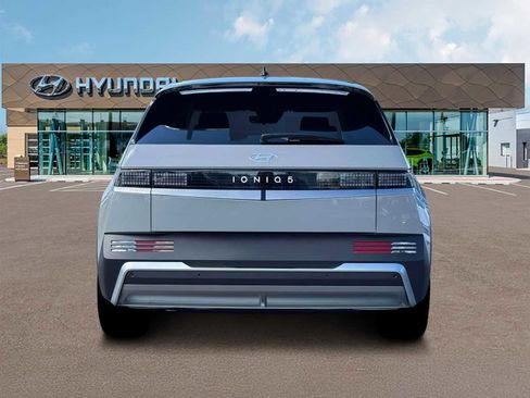 New 2026 Hyundai Ioniq 5 SE RWD image 6