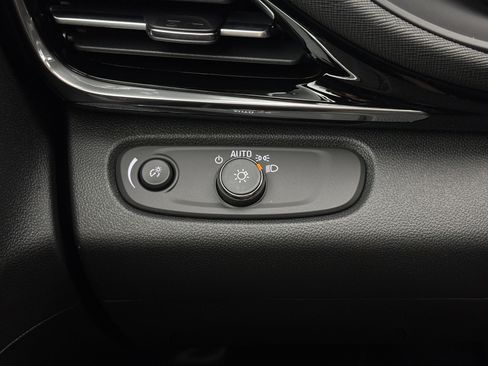 New 2026 Buick Envista Sport Touring w/ Convenience I Package FWD image 20