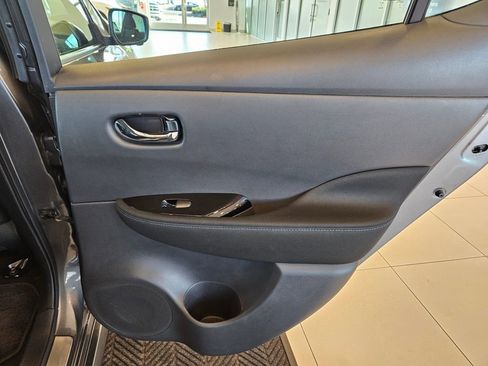 Used 2024 Nissan Leaf SV Plus image 27