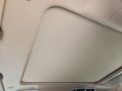 Used 2024 Land Rover Range Rover Autobiography image 32