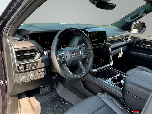 New 2026 GMC Yukon XL Elevation w/ Elevation Premium Package AWD/4WD image 7