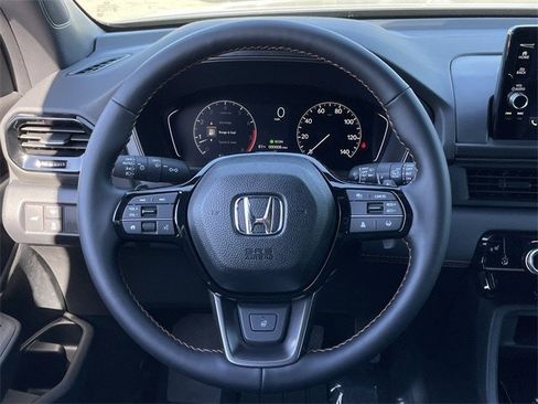 New 2025 Honda Pilot TrailSport image 13