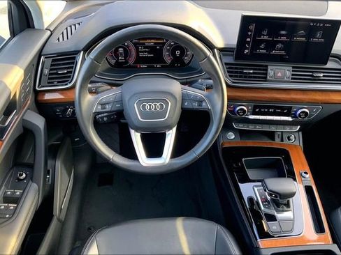 Used 2023 Audi Q5 2.0T Premium Plus w/ Premium Plus Package image 5