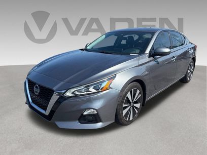 Used 2021 Nissan Altima 2.5 SL