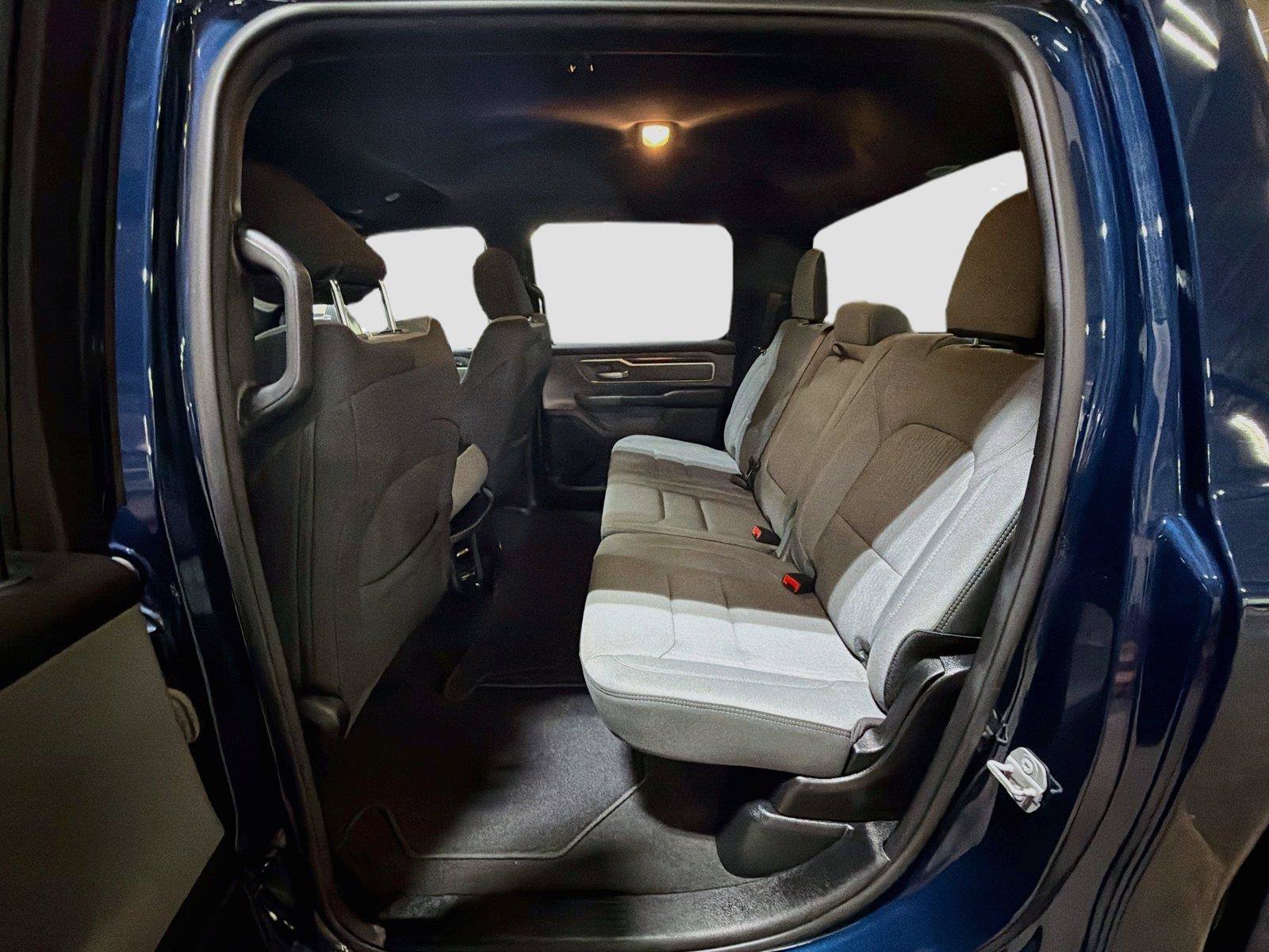 Used 2021 RAM 1500 Big Horn AWD/4WD image 10