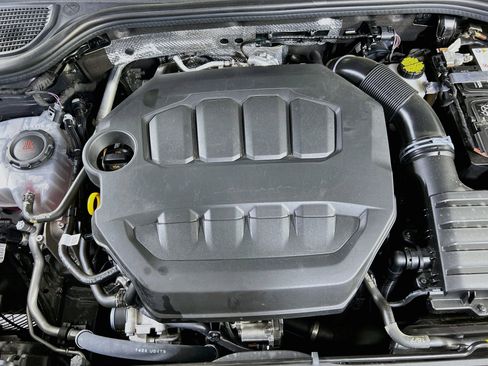 Used 2024 Volkswagen GTI SE image 29