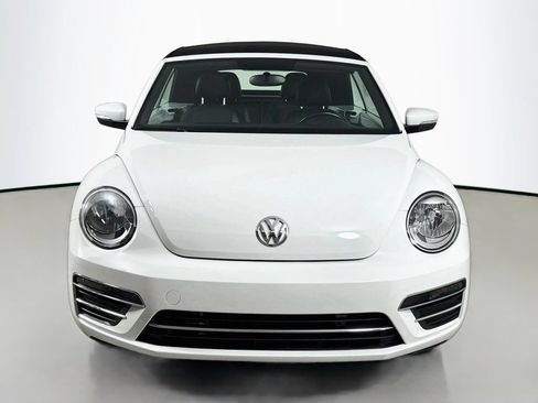 Used 2019 Volkswagen Beetle 2.0T S FWD image 2
