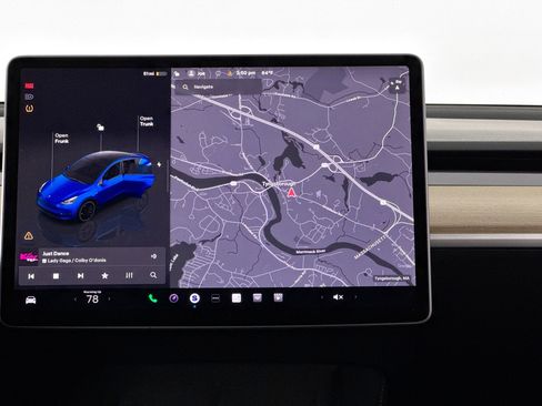 Used 2023 Tesla Model Y Performance image 29