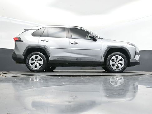 Used 2021 Toyota RAV4 LE image 43
