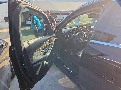 Used 2019 Mercedes-Benz GLC 300 image 10